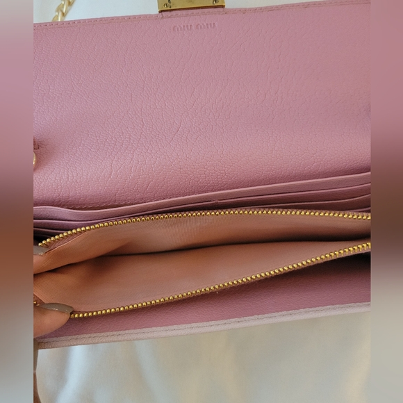Miu Miu two tone long leather wallet on chain - Picture 11 of 12